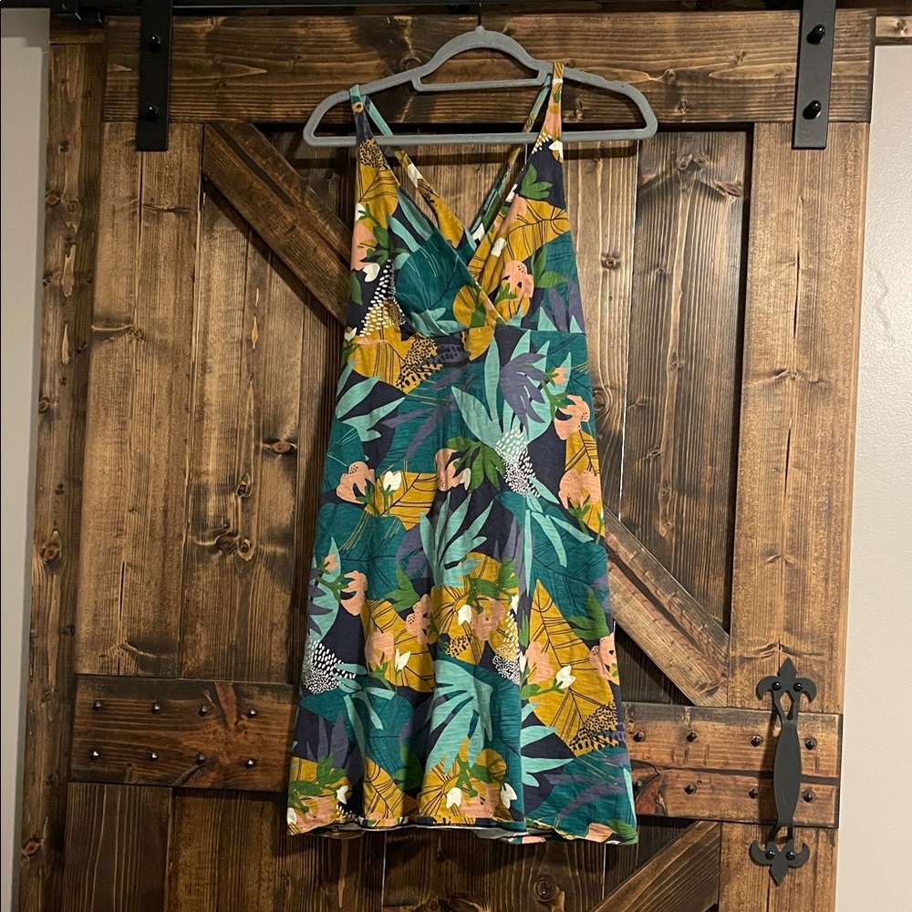 Tropical Print Sleeveless Dress